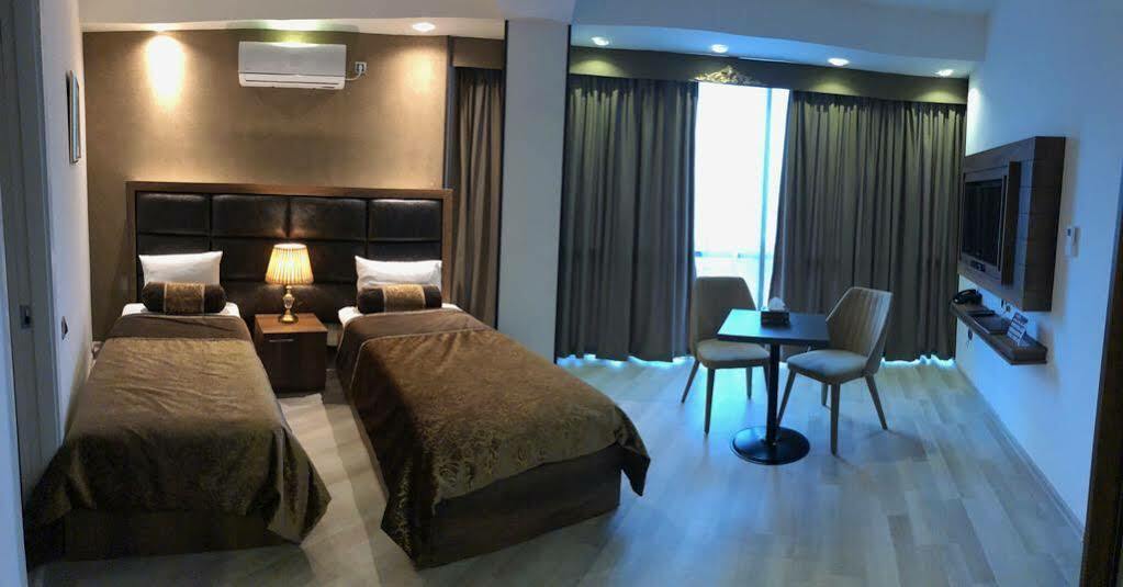 Green Queen Hotel Tbilisi Eksteriør bilde