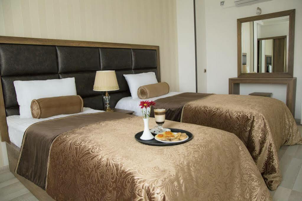 Green Queen Hotel Tbilisi Eksteriør bilde