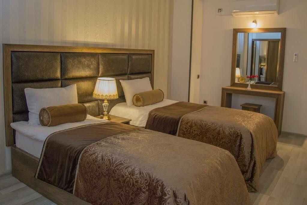 Green Queen Hotel Tbilisi Eksteriør bilde
