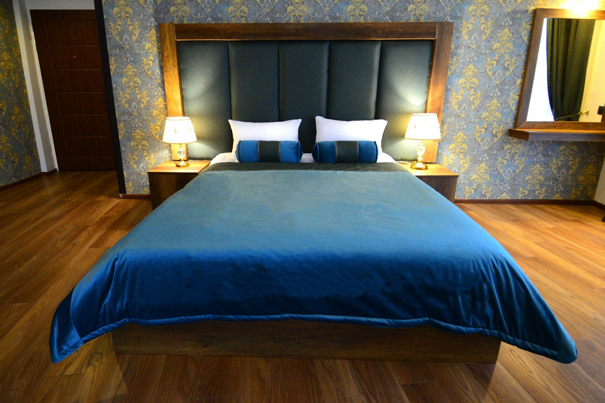 Green Queen Hotel Tbilisi Eksteriør bilde