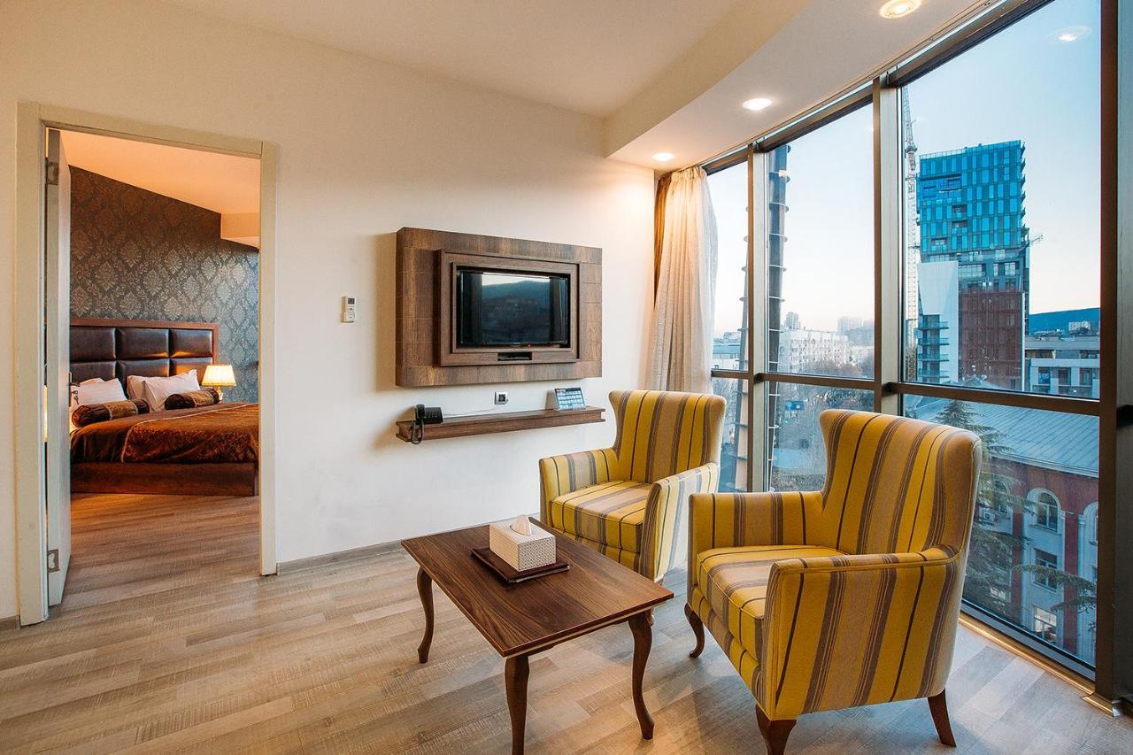 Green Queen Hotel Tbilisi Eksteriør bilde